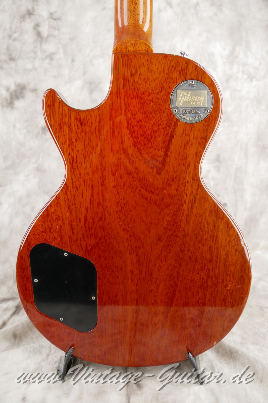 img/vintage/5937/Gibson_lespaul_r9_customshop-2016_cherryburst_USA-008.JPG