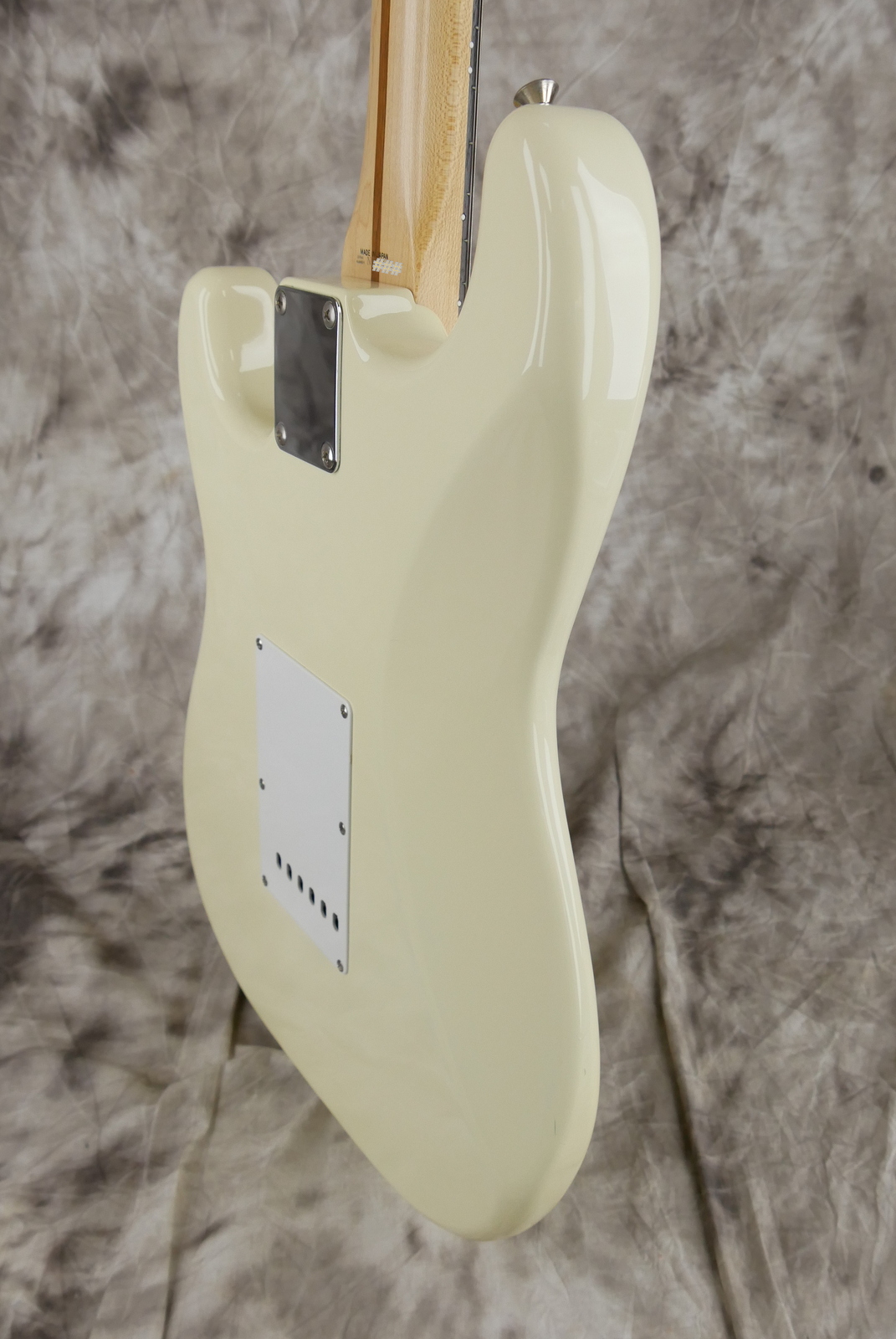 img/vintage/5950/Fender_Stratocaster_Squier_series_Japan_olympic_white_1993-008.JPG