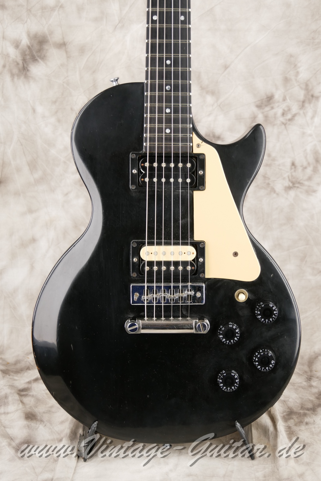 img/vintage/5952/Gibson_The_Paul_Tim_Shaw_black_USA_1985-007.jpg