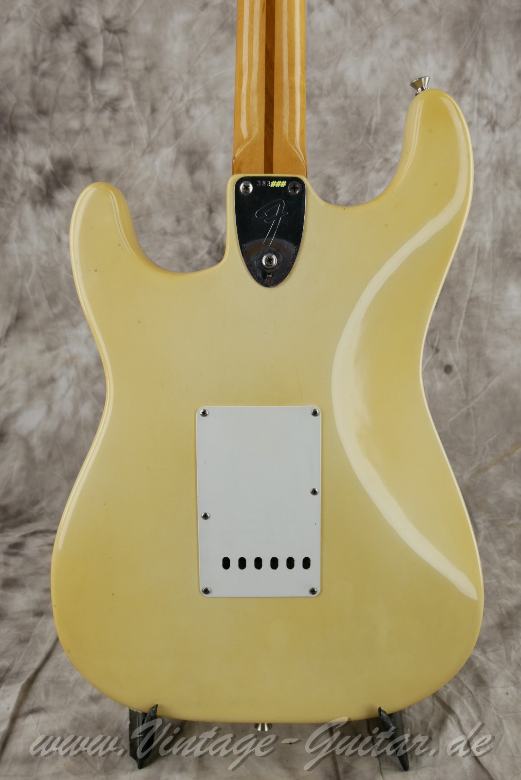 img/vintage/5954/Fender_Startocaste_olypic_white_1973_USA-08.jpg