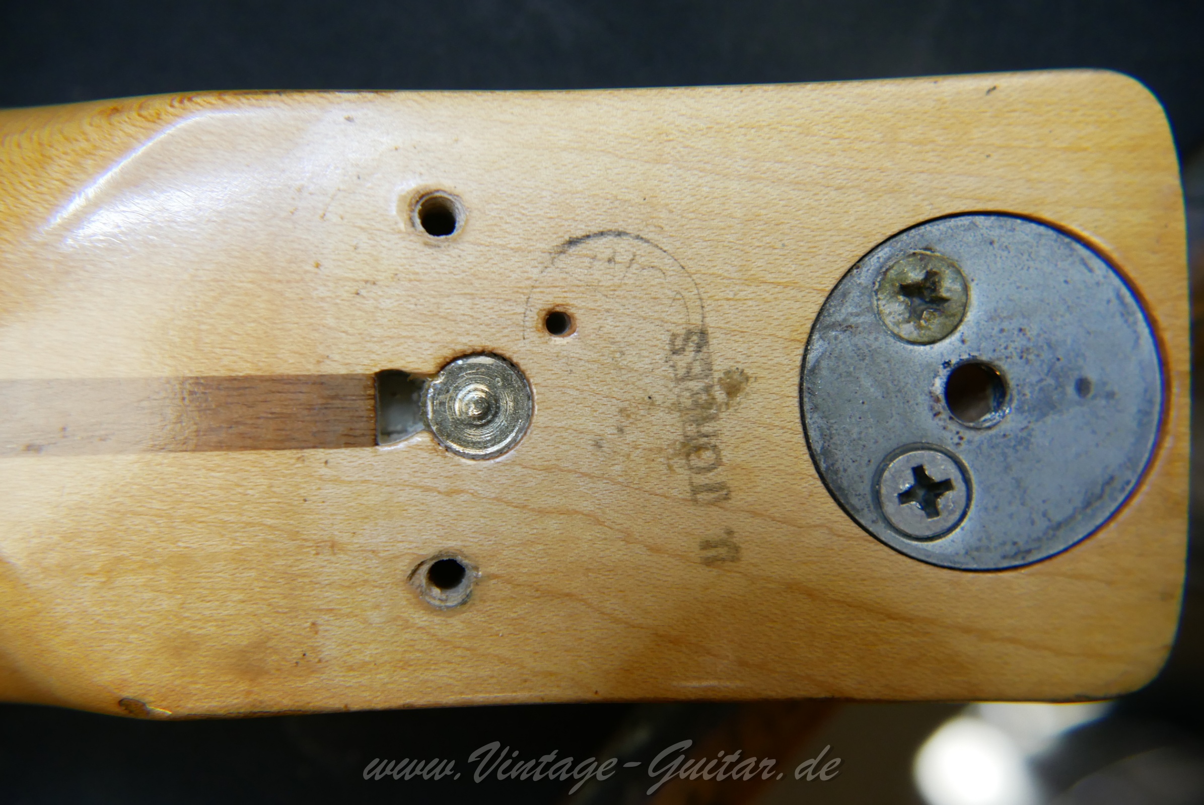 img/vintage/5954/Fender_Startocaste_olypic_white_1973_USA-20.jpg