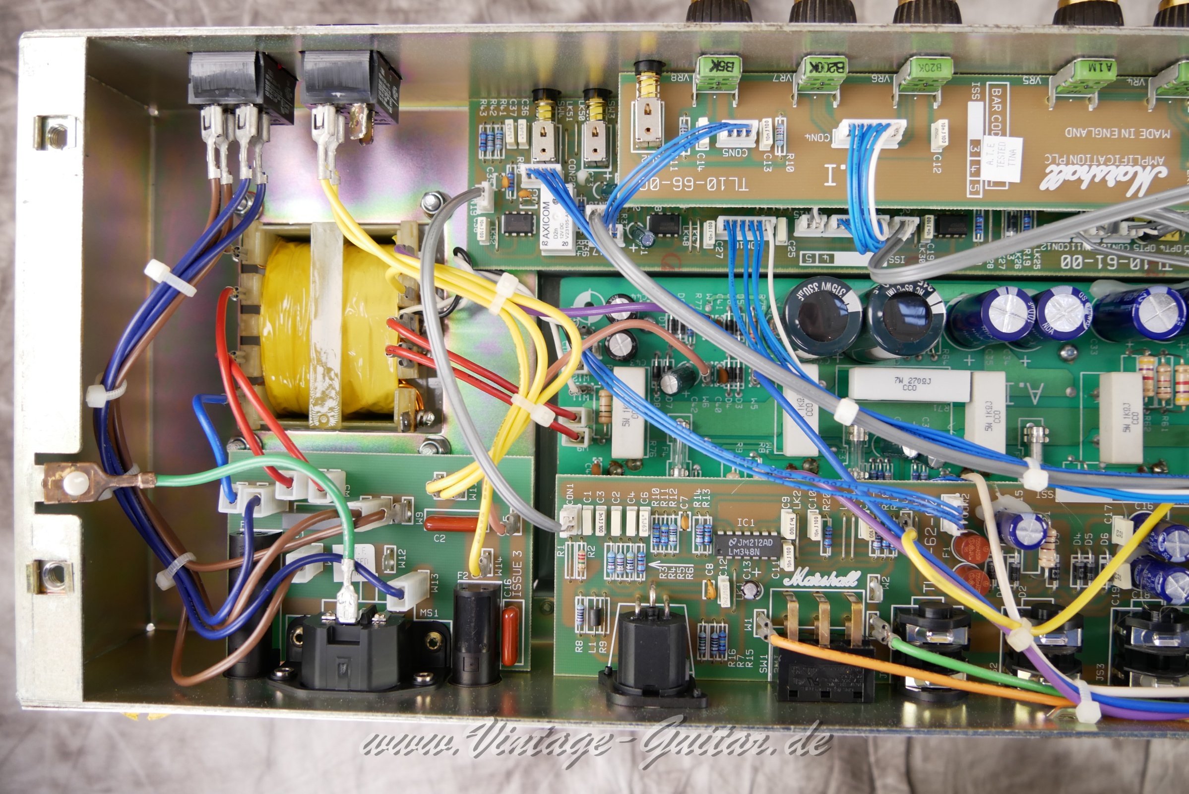 img/vintage/5956/Marshall_JCM_2000_TSL_100_Triple_Super_Lead_GB_black_2002-015.jpg