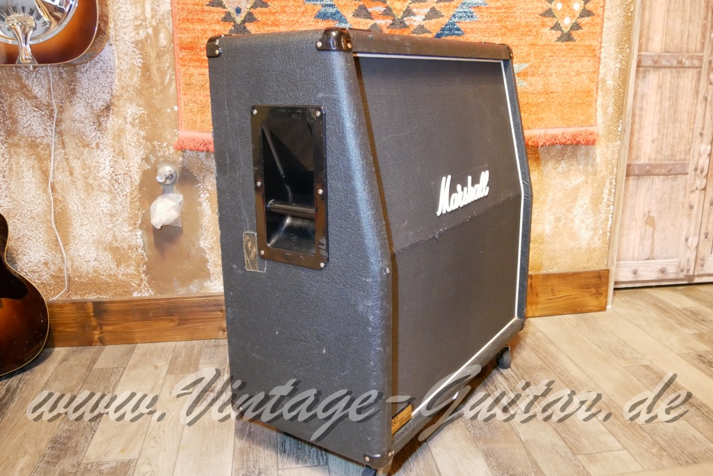 img/vintage/5957/Marshall_1960_AV_vintage_4x12_GB_black_1996-004.jpg