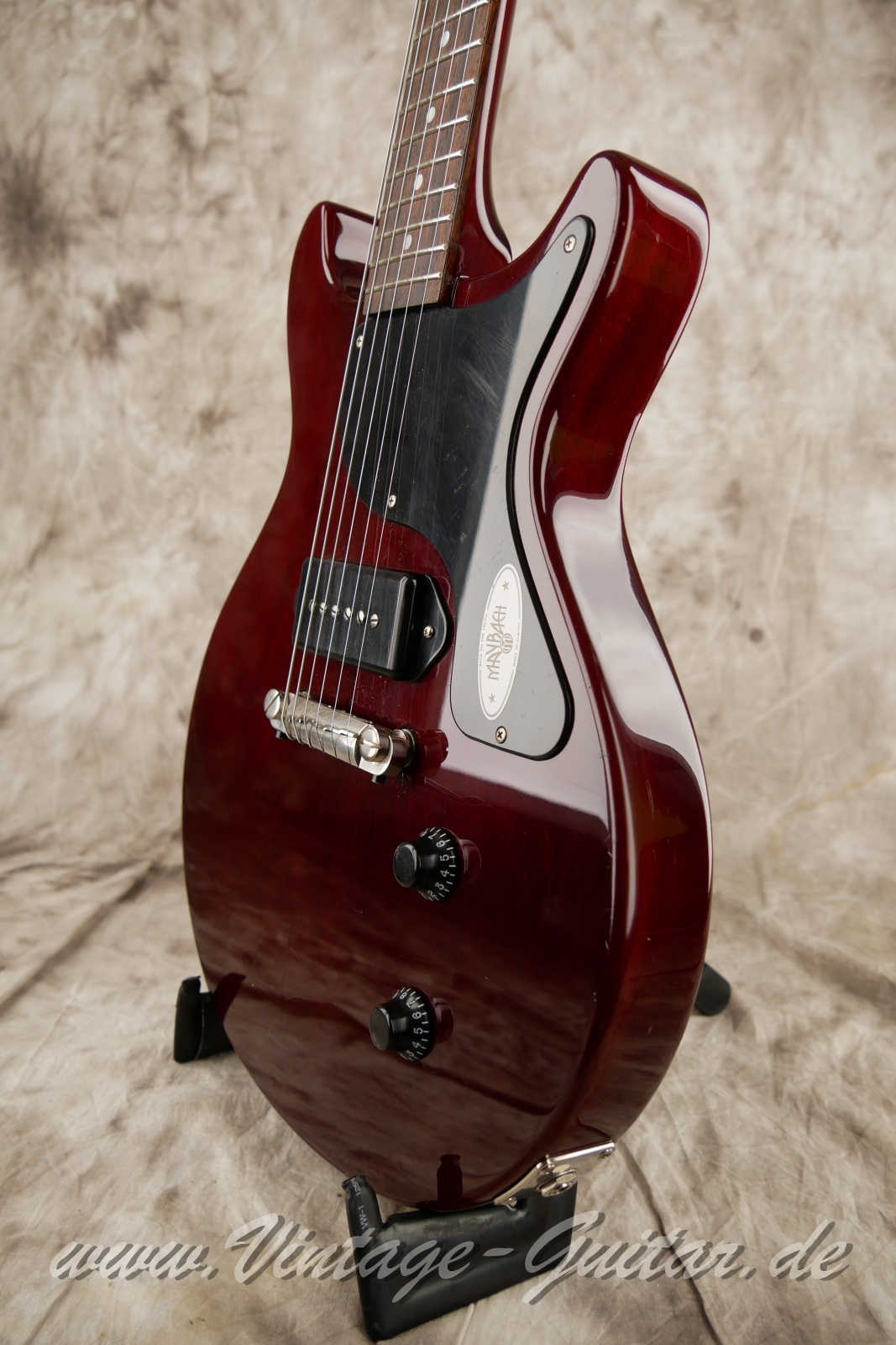 Maybach_Lester_JR59_double_cut_aged_2021_czech_republic_antiquewalnut-010.jpg