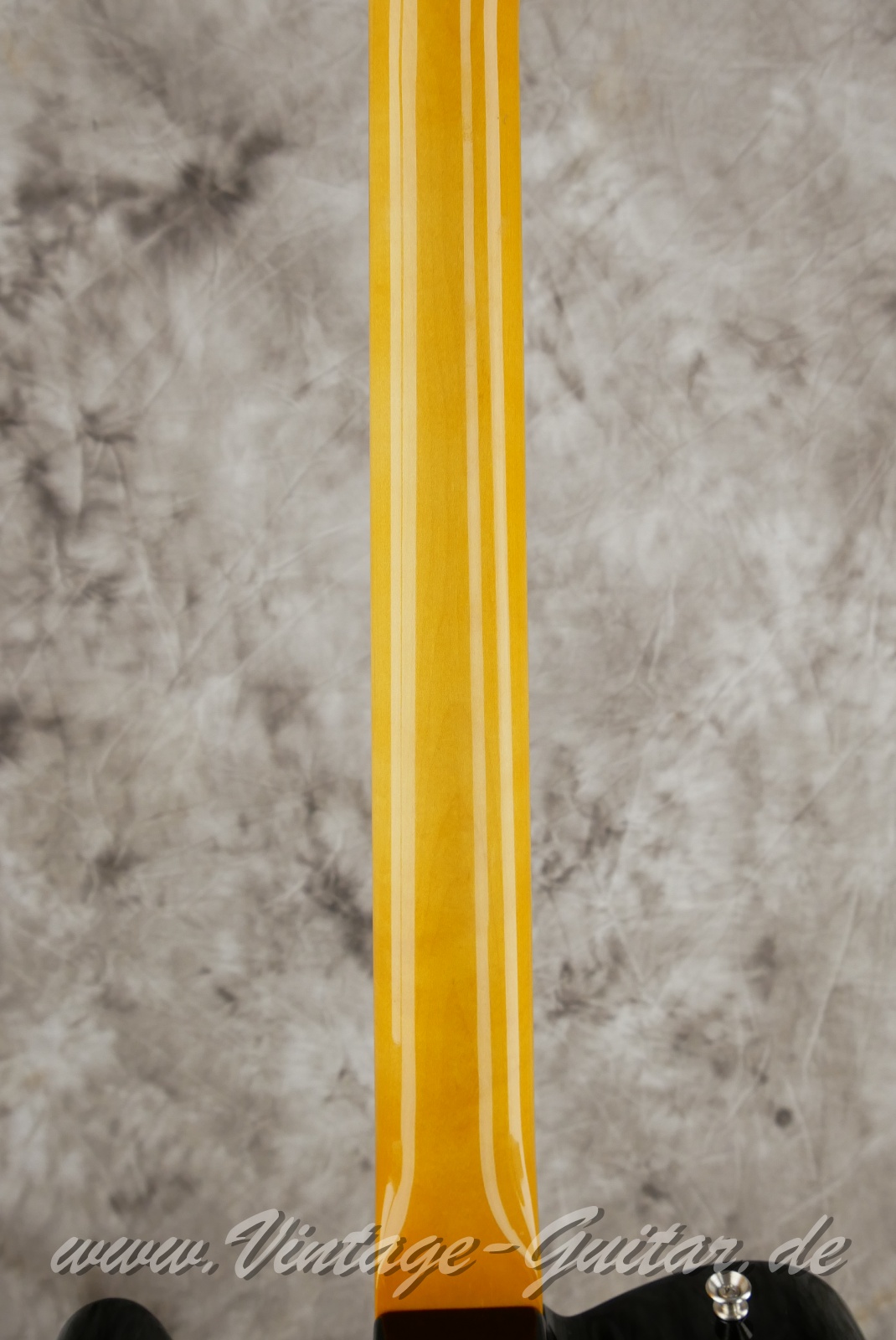 Fender_Telecaster_american_vintage_sundburst_2023_USA-006.jpg
