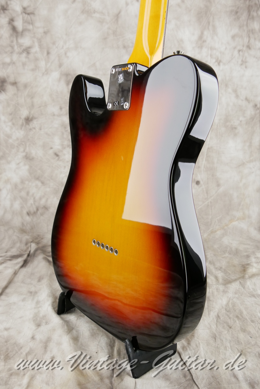 Fender_Telecaster_american_vintage_sundburst_2023_USA-012.JPG