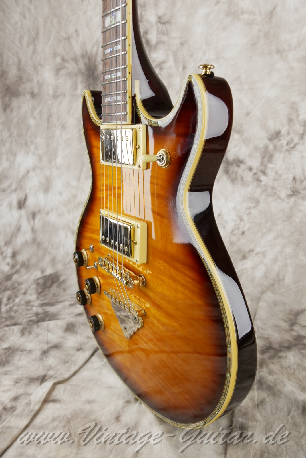 Ibanez-AR-420-VLS-lefthand-2018-sunburst-10.jpg