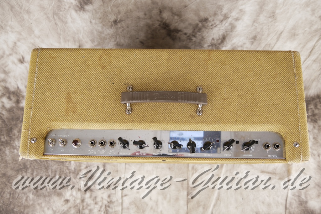 img/vintage/5978/Fender_Blues_DeVille_tweed_USA_1994-005.jpg