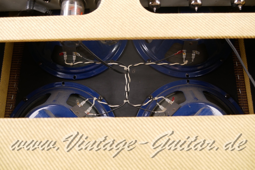 img/vintage/5978/Fender_Blues_DeVille_tweed_USA_1994-008.jpg