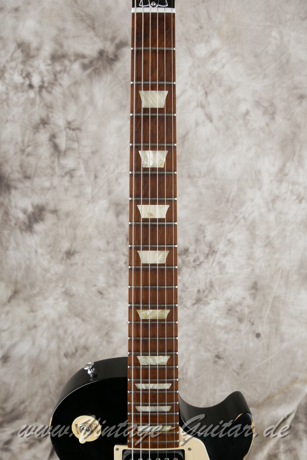 img/vintage/5979/Gibson_Les_Paul_Studio_2011_black_USA-05.jpg