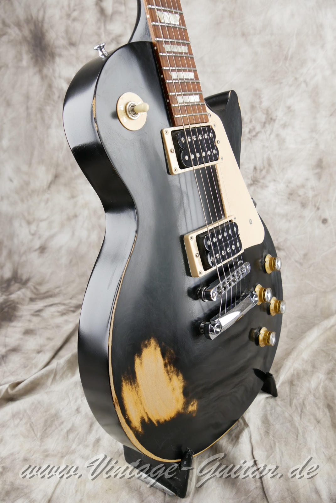 img/vintage/5979/Gibson_Les_Paul_Studio_2011_black_USA-09.jpg