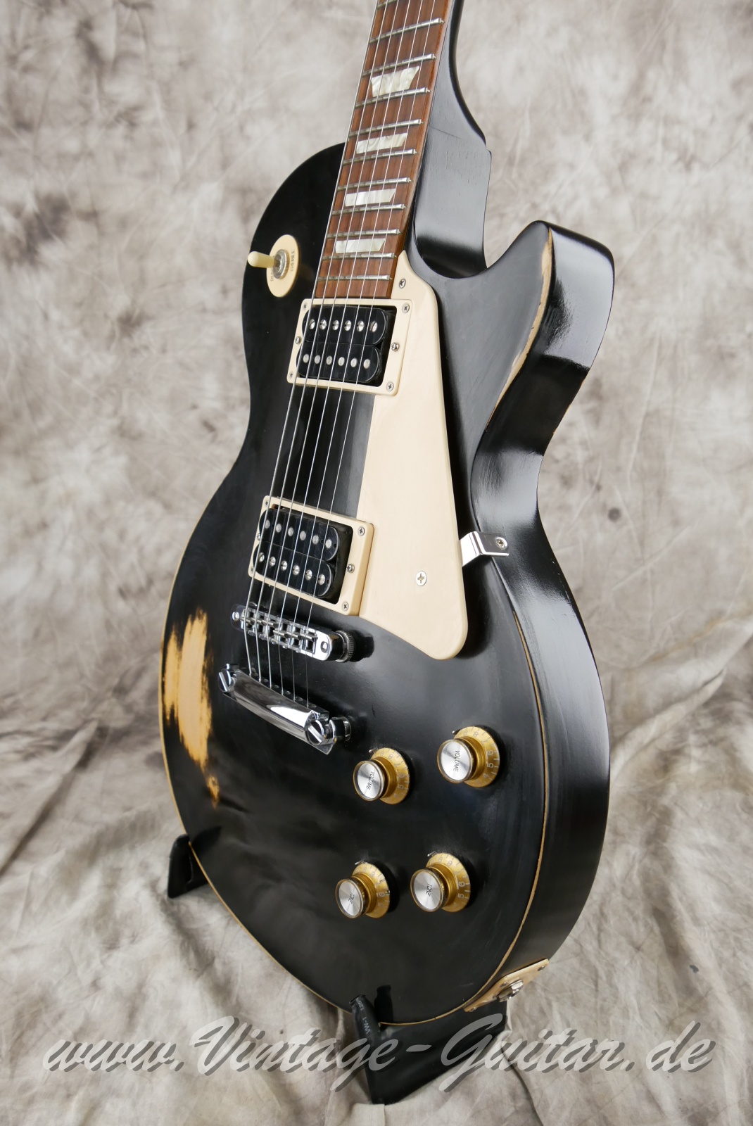 img/vintage/5979/Gibson_Les_Paul_Studio_2011_black_USA-10.jpg