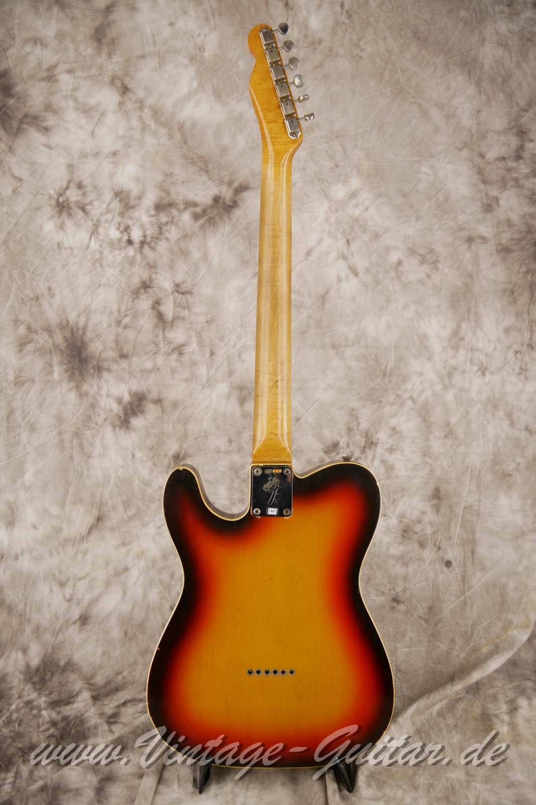 img/vintage/5985/Fender_Telecaster_Custom_sunburst_USA_1967-002.JPG