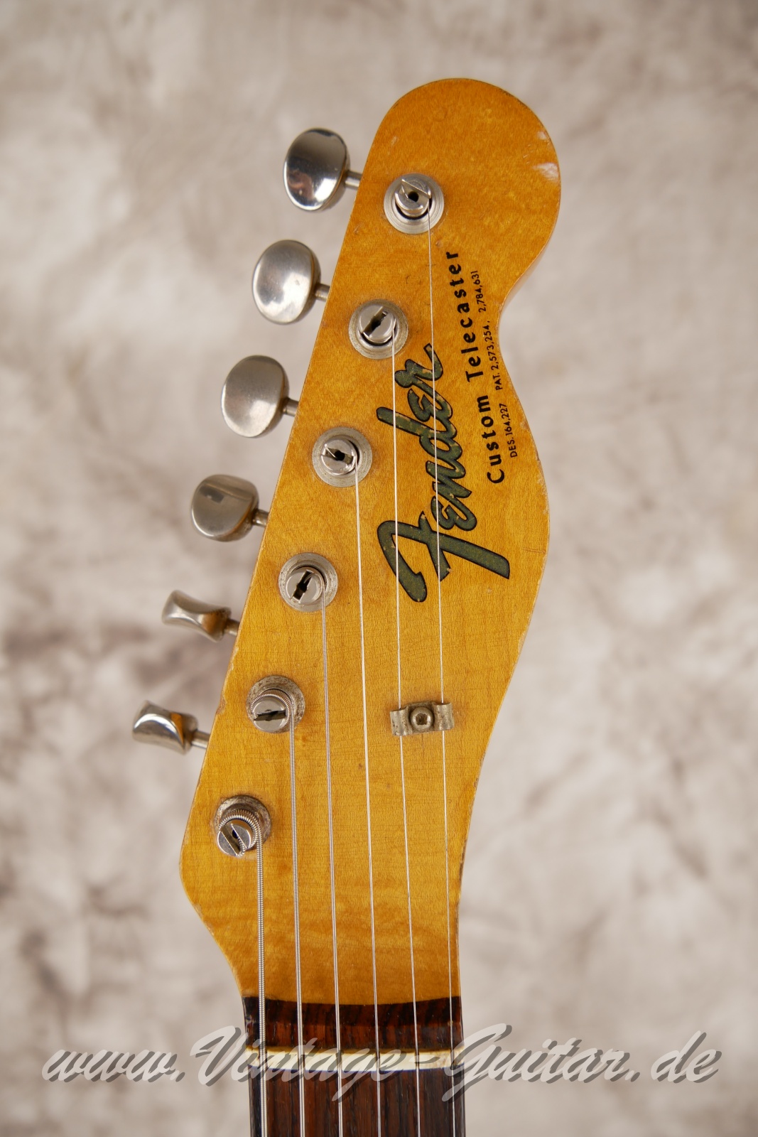 img/vintage/5985/Fender_Telecaster_Custom_sunburst_USA_1967-003.jpg