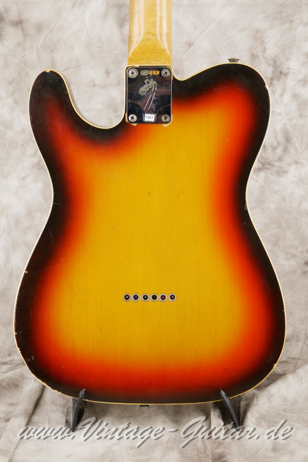 img/vintage/5985/Fender_Telecaster_Custom_sunburst_USA_1967-008.JPG