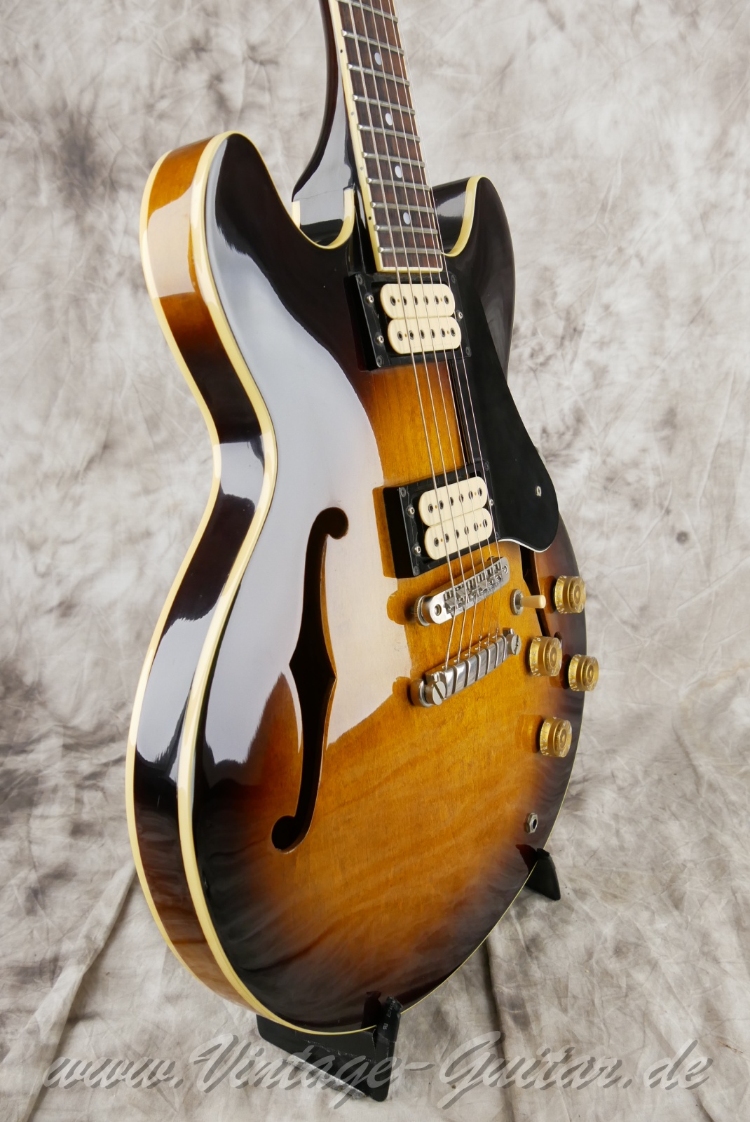 img/vintage/5987/Ibanez_AS_50_Sunburst_japan_1981-09.jpg