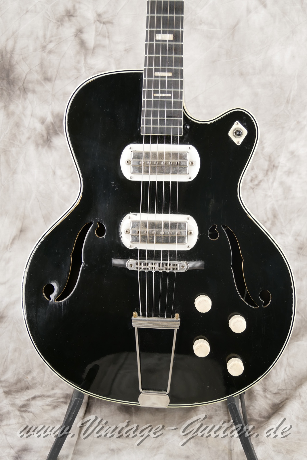 img/vintage/5988/Silvertone_Espanada_1427_USA_black_1959-007.jpg