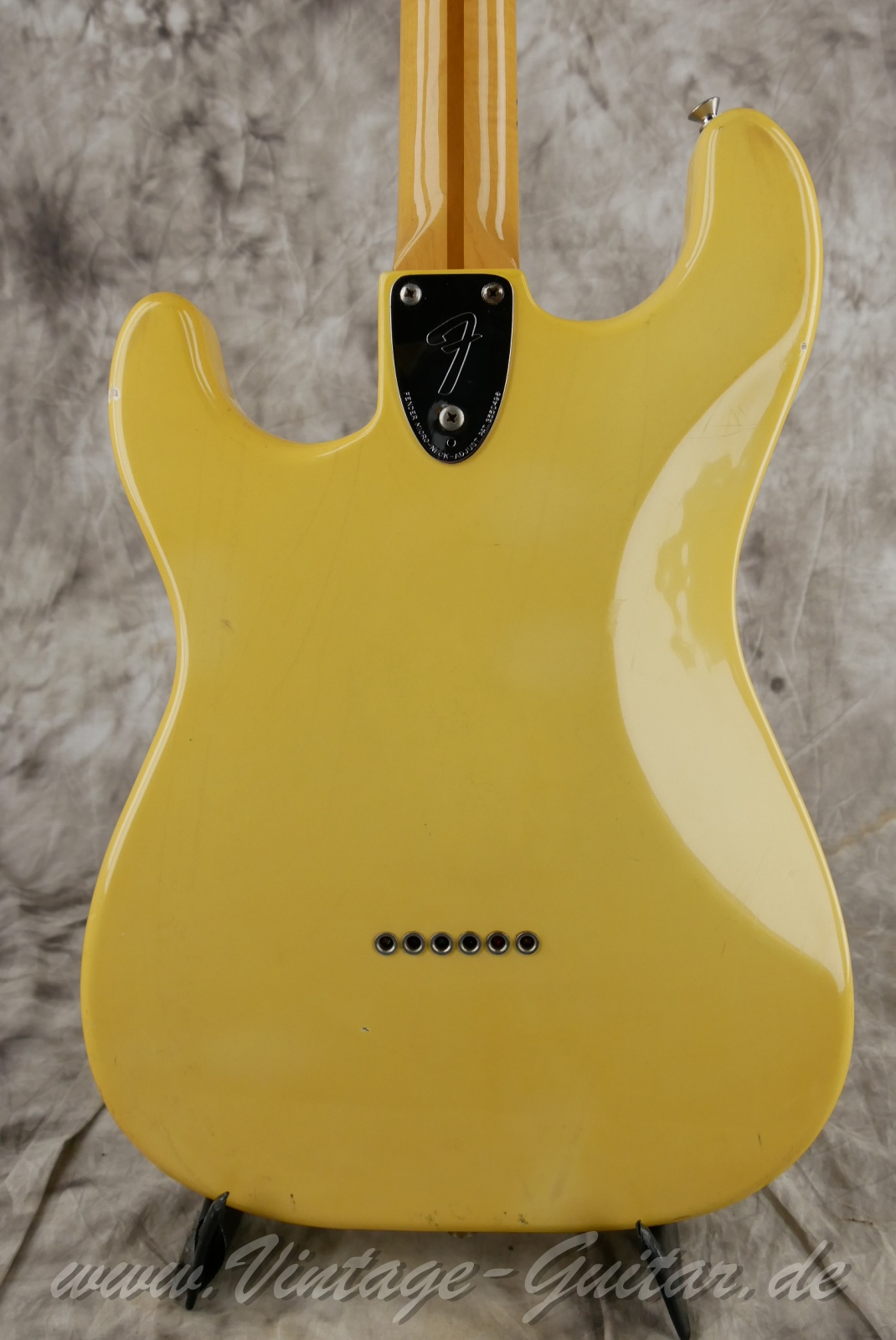 Fender_Stratocaster_Hardtail_1979_Olympic_White_USA-08.jpg