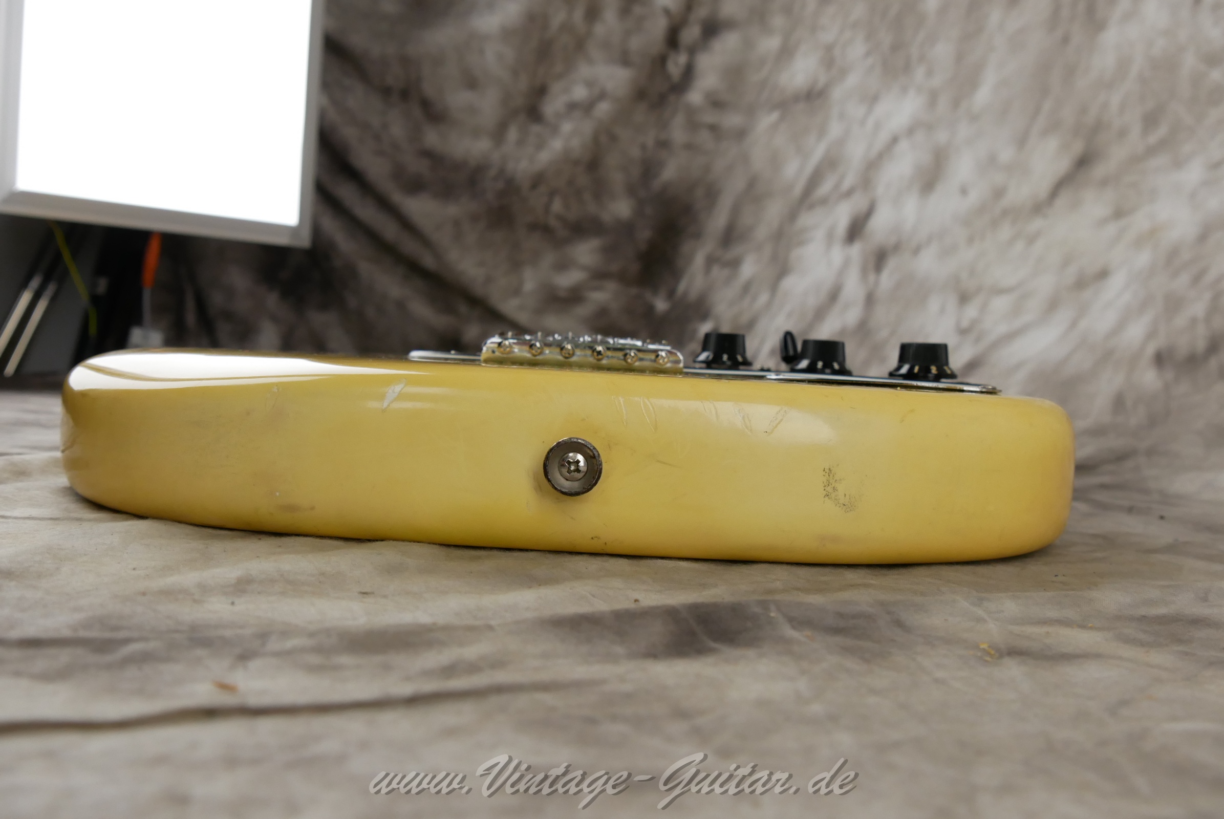Fender_Stratocaster_Hardtail_1979_Olympic_White_USA-15.jpg