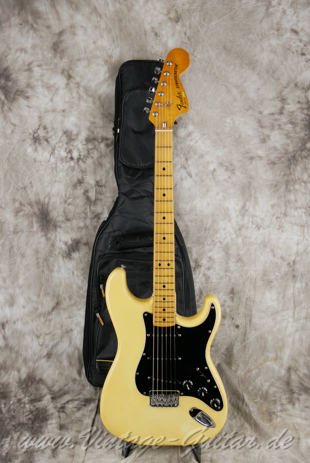 Fender_Stratocaster_Hardtail_1979_Olympic_White_USA-27.jpg