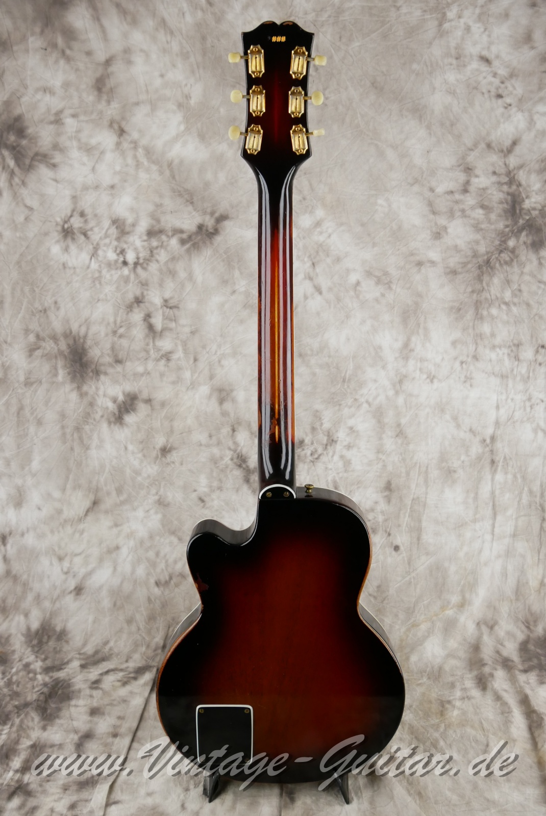 img/vintage/5995/Guild_M75_Aristocrat_1954_sunburst_USA-002.JPG