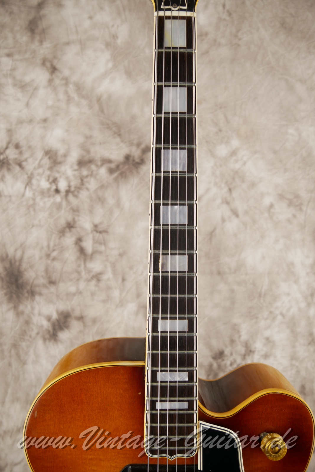 img/vintage/5996/Gibson_ES_5_sunburst_USA_1954-005.jpg