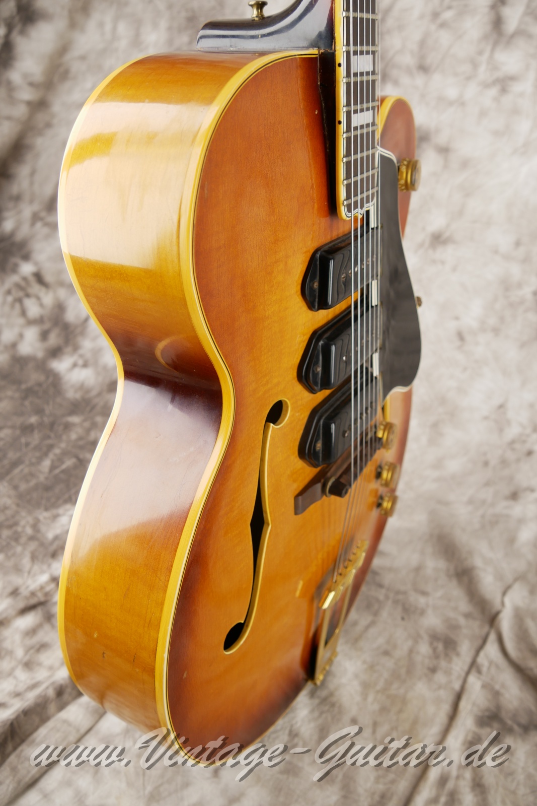 img/vintage/5996/Gibson_ES_5_sunburst_USA_1954-009.jpg