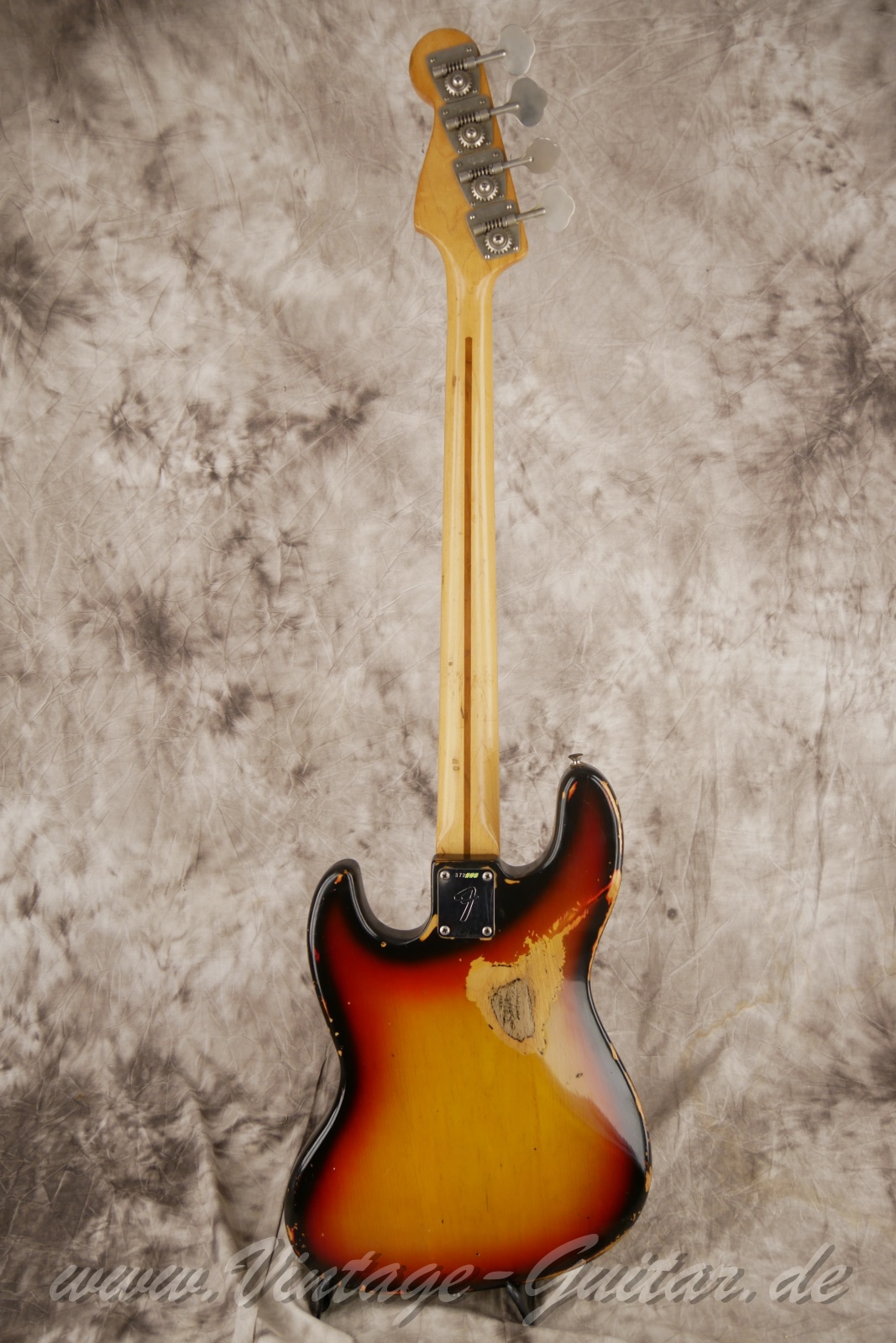 img/vintage/5997/fender_jazz_bass_1972_sunburst_usa-02.jpg