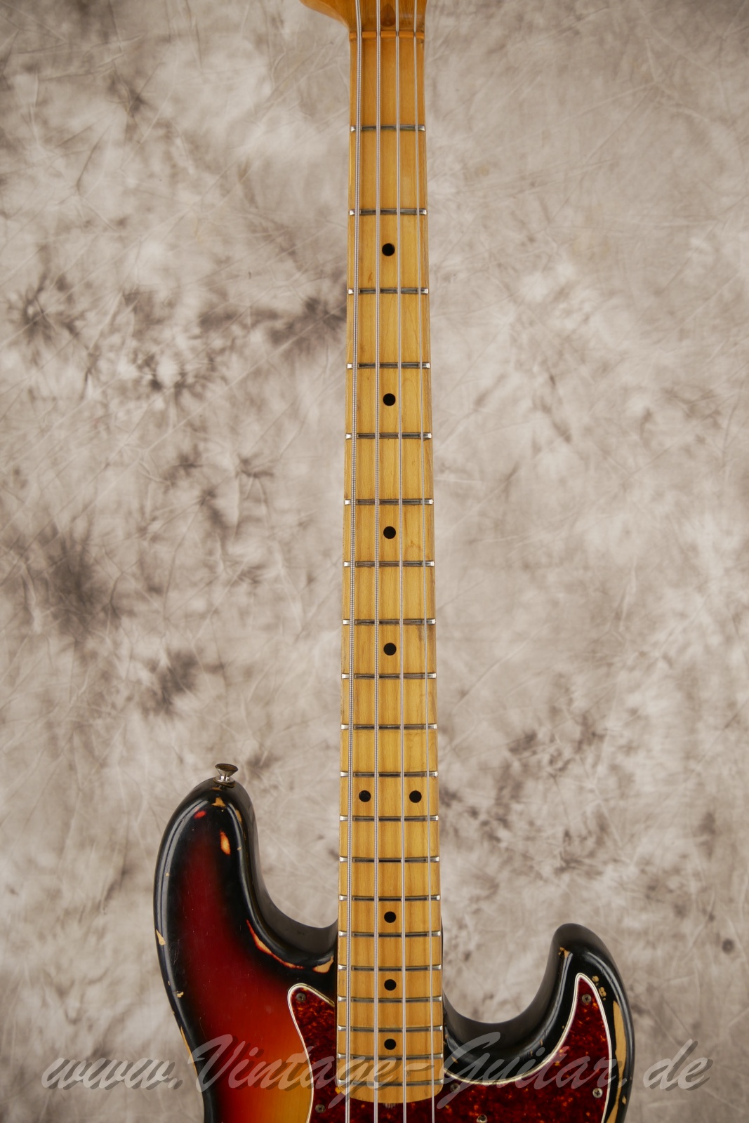 img/vintage/5997/fender_jazz_bass_1972_sunburst_usa-05.jpg