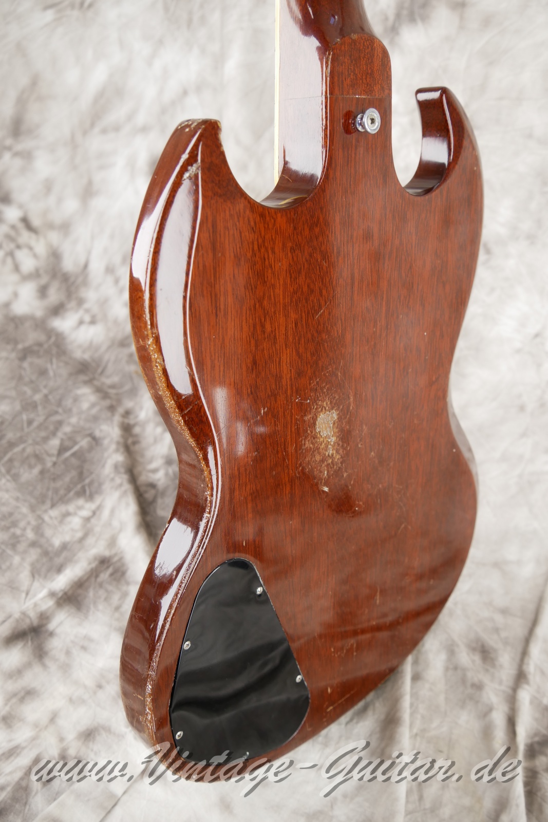 img/vintage/6001/Gibson_SG_Standard_Lyra_cherry_1969-011.jpg