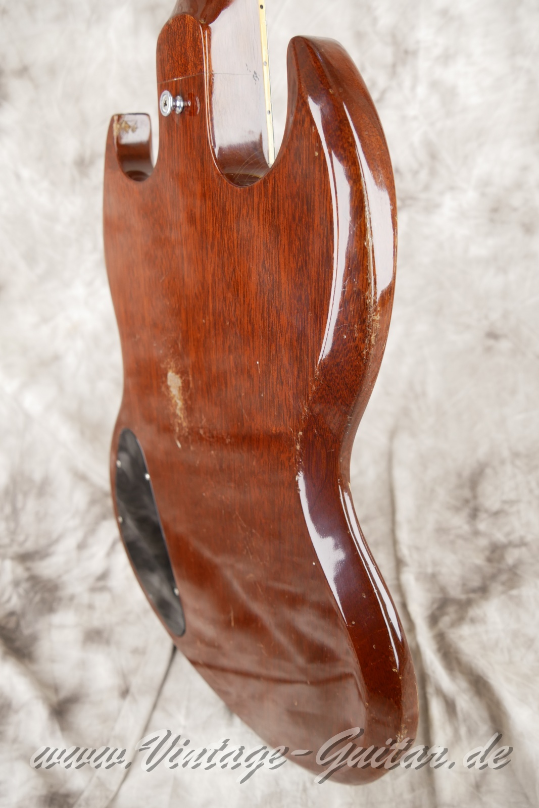 img/vintage/6001/Gibson_SG_Standard_Lyra_cherry_1969-012.jpg