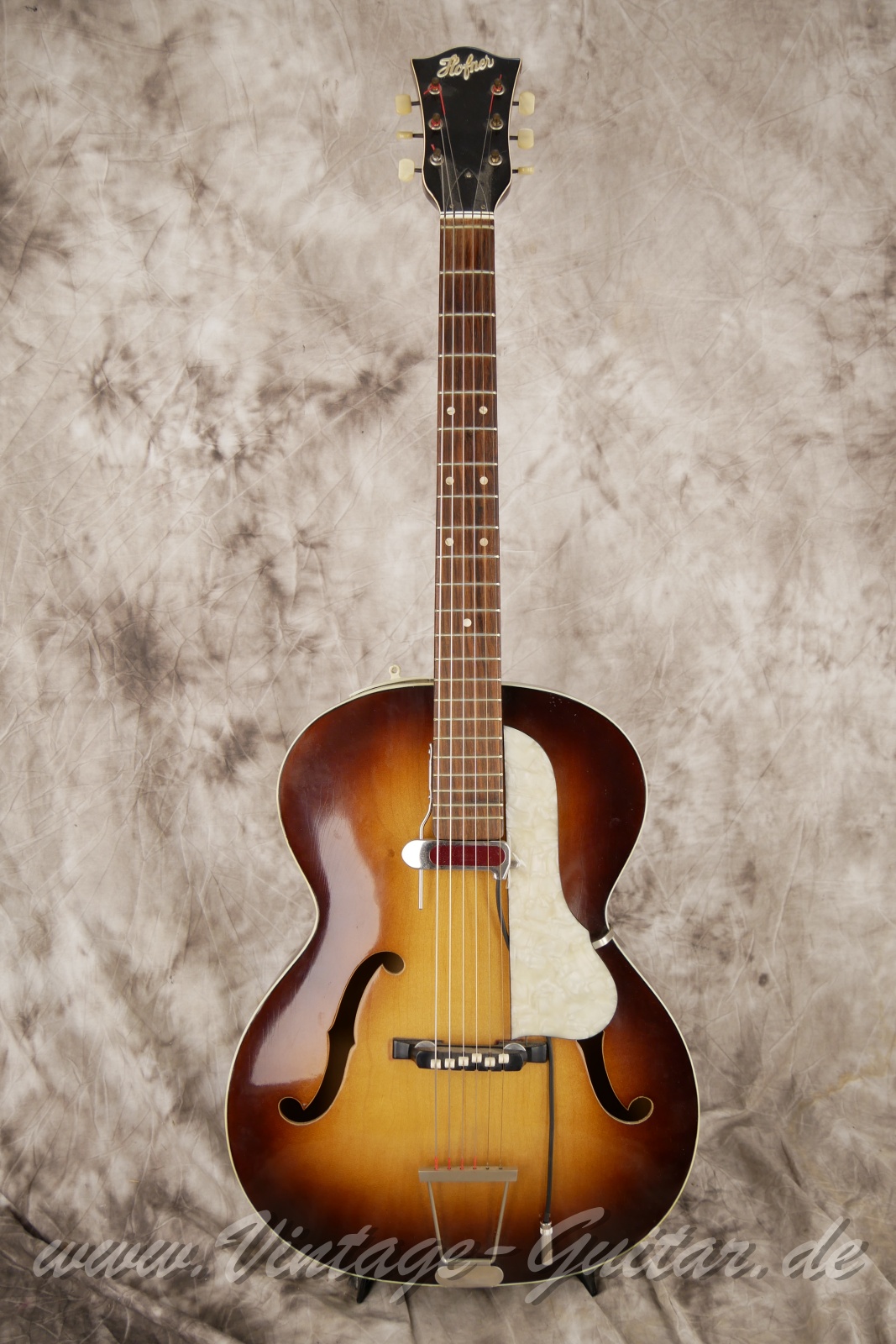 Hofner-Model-49-1965-001.JPG