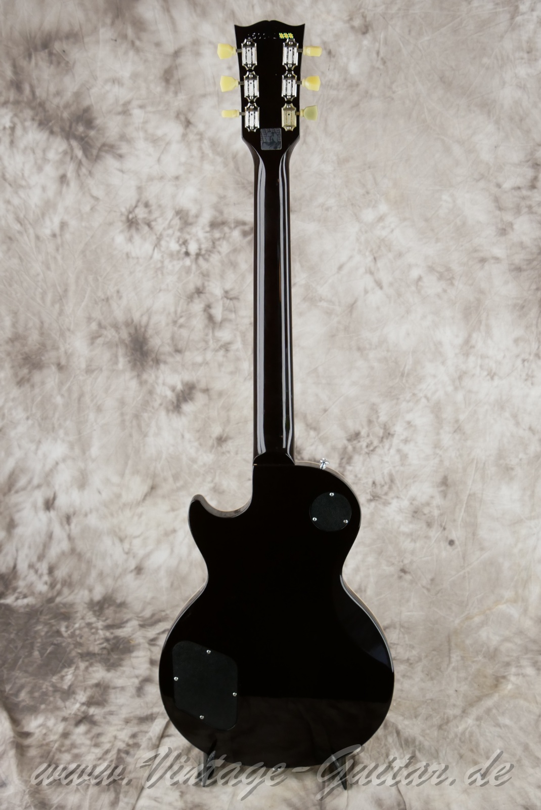 img/vintage/6017/Gibson_Les_Paul_Less+_sunburst_USA_2015-002.1.jpg