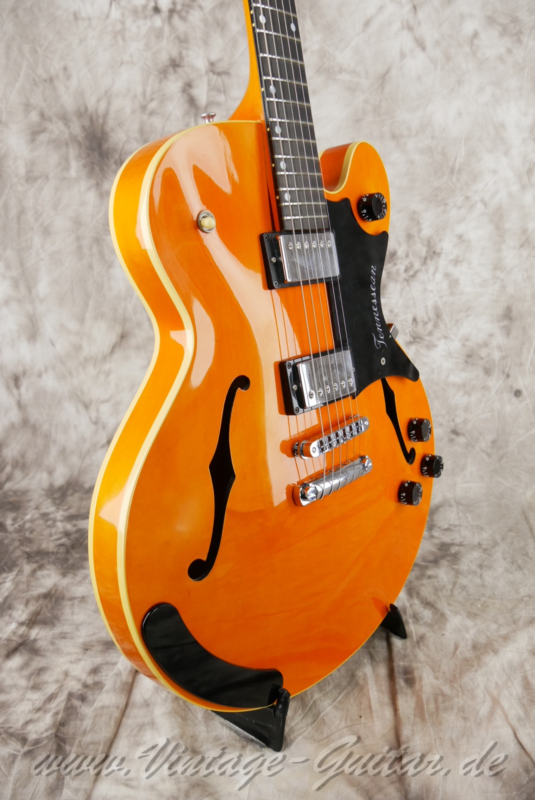 img/vintage/6024/Gibson_chet_atkins_tennessean_1994_sunrise_orange_usa-09.jpg