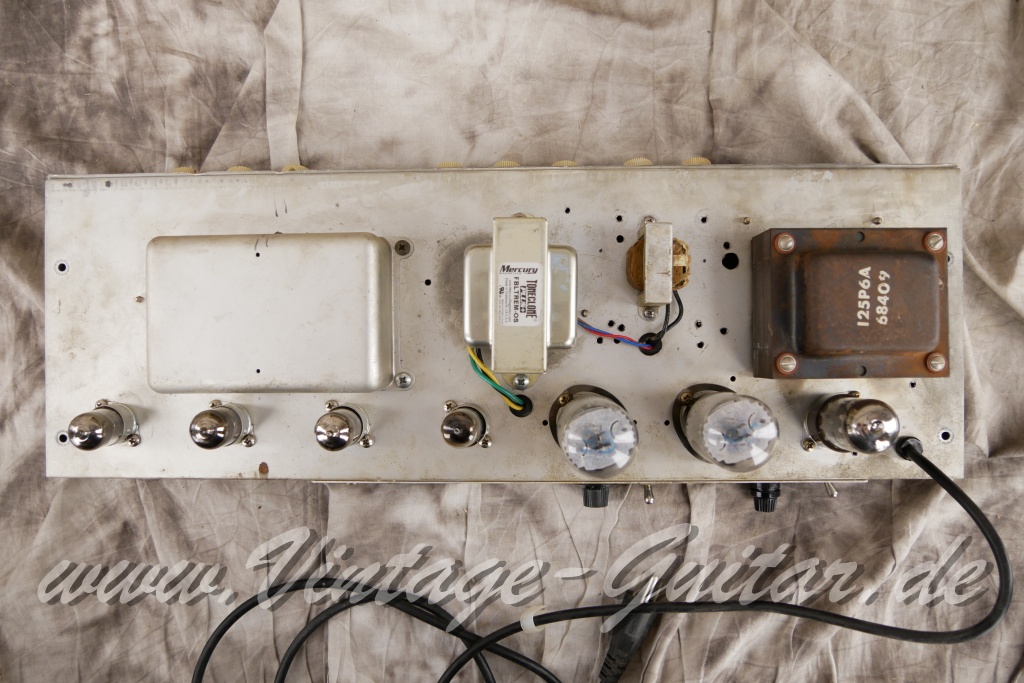 img/vintage/6025/Fender_Tremolux_Top_brownface_6G9_117V_blonde_1962-008.jpg