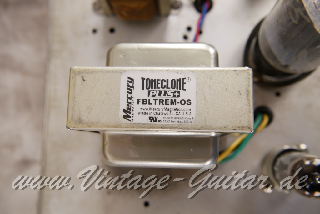 img/vintage/6025/Fender_Tremolux_Top_brownface_6G9_117V_blonde_1962-011.jpg