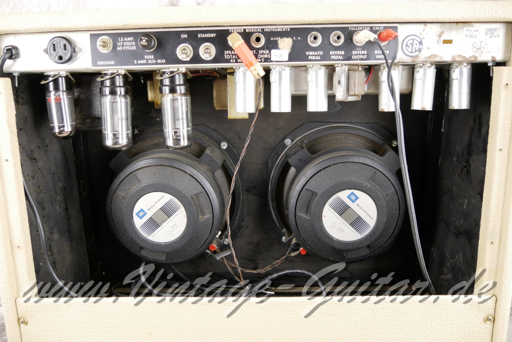 Fender_Bandmaster_Reverb_silverface_110V_1971_rebuilt_2x10_combo_blonde-009.JPG