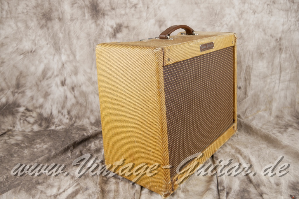img/vintage/6030/Fender_Vibrolux_Tweed_narrow_panel_1960-003.jpg