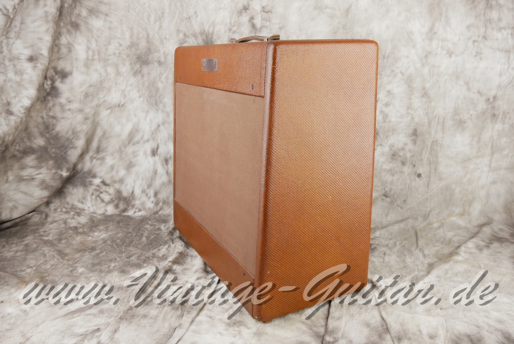 Fender_Bassman_5D6_Tweed_1x15_1954-004.jpg