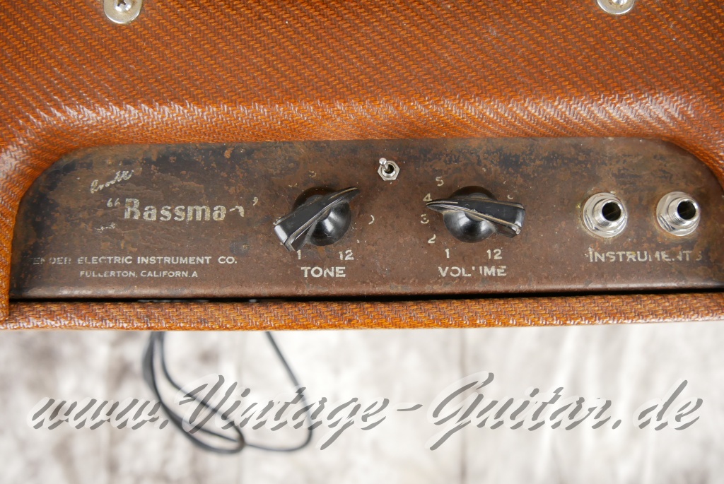 Fender_Bassman_5D6_Tweed_1x15_1954-006.jpg