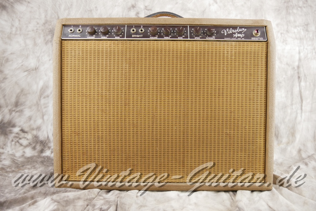 Fender_Vibrolux_Amp_brownface_1x12_USA_1962-001.jpg
