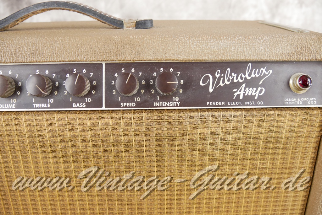 Fender_Vibrolux_Amp_brownface_1x12_USA_1962-006.jpg