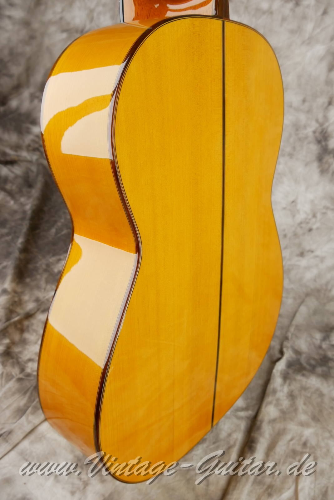 Manuel_Raimundo_145F_Flamenco_cypress_body_Spain_2004-011.jpg