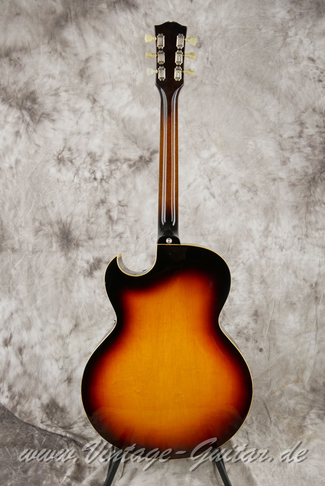 img/vintage/6059/Gibson_ES_175_PAF_sunburst_1960-002.jpg