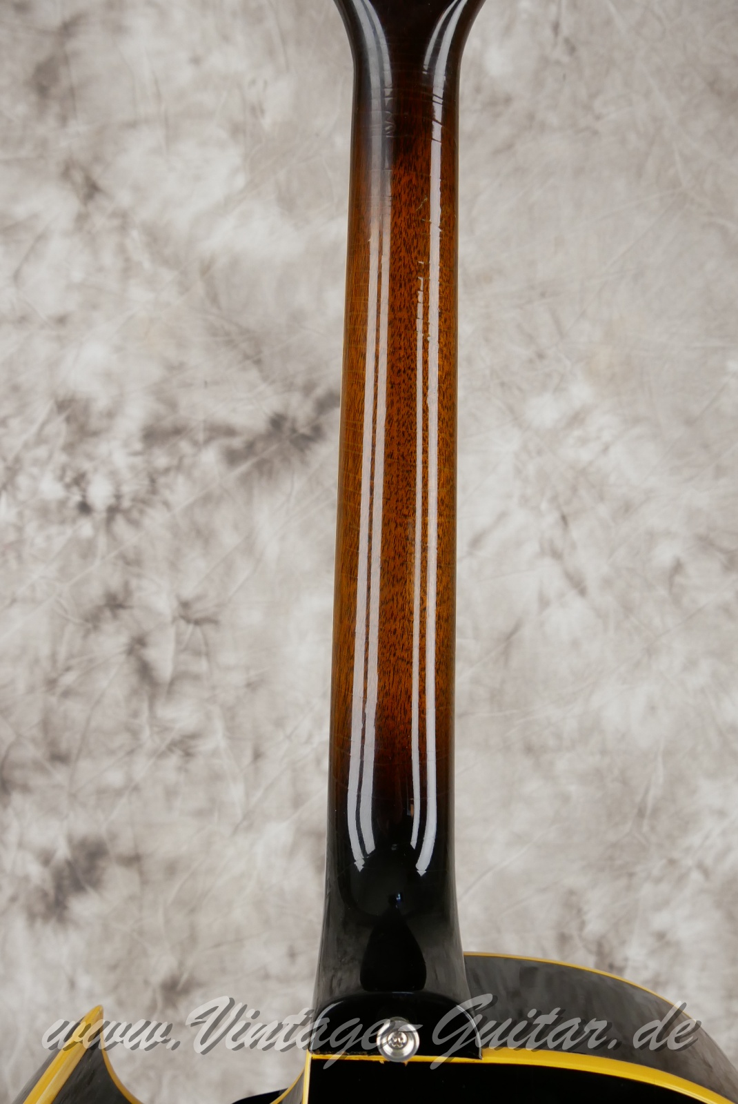 img/vintage/6059/Gibson_ES_175_PAF_sunburst_1960-006.jpg