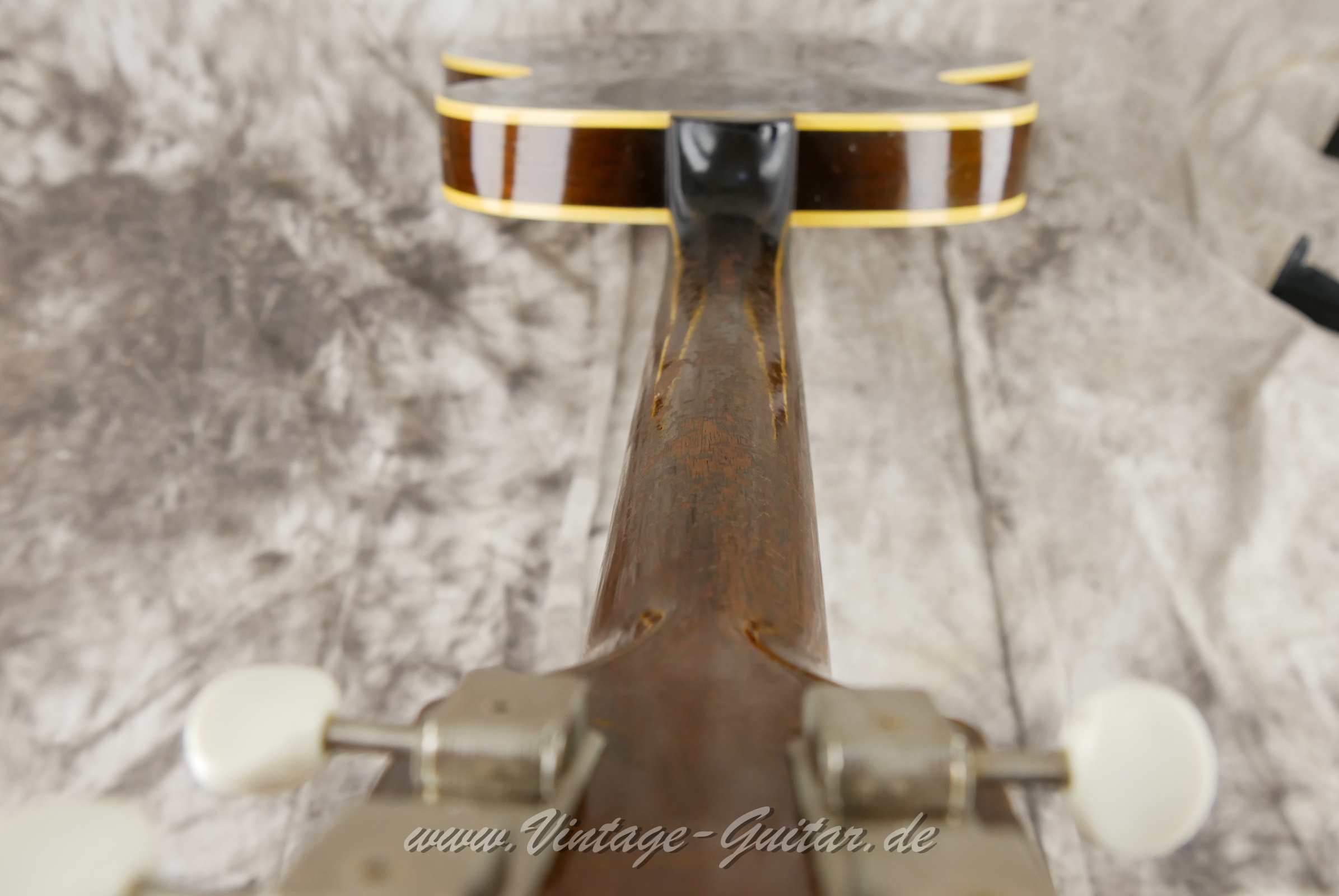 img/vintage/6067/Gibson_ES_125_T_sunburst_1957-015.jpg