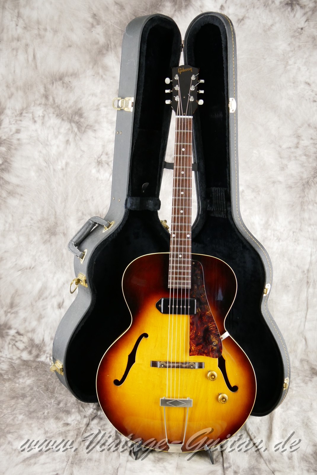 img/vintage/6067/Gibson_ES_125_T_sunburst_1957-020.jpg