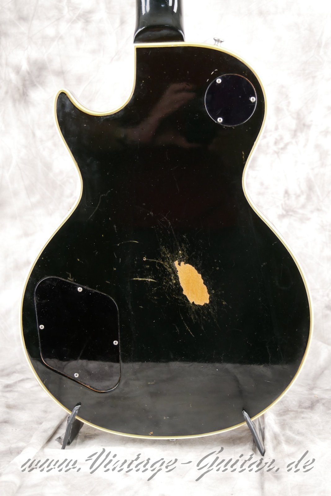 img/vintage/6072/Gibson_Les_Paul_Custom_black_1969-008.jpg