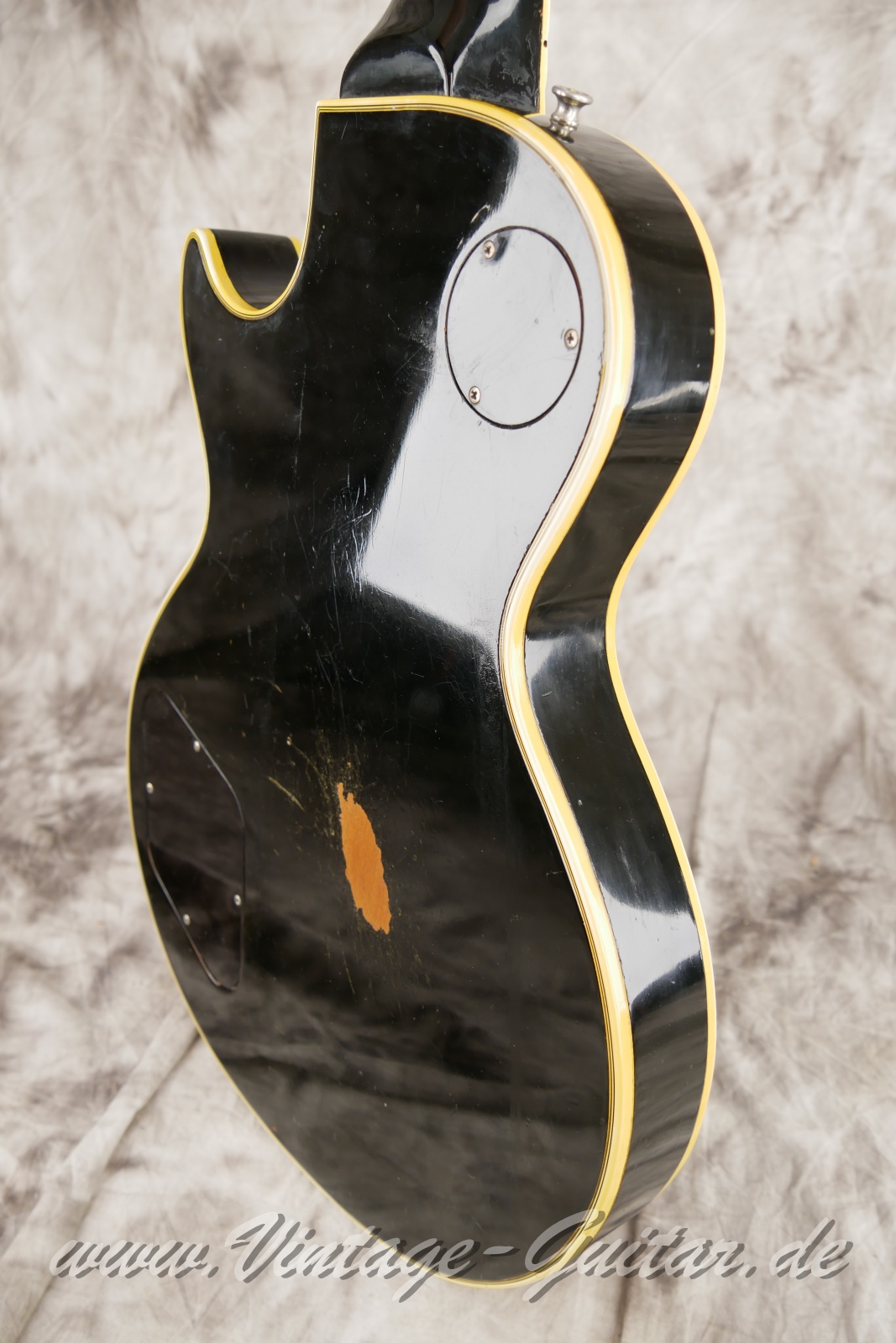 img/vintage/6072/Gibson_Les_Paul_Custom_black_1969-012.jpg