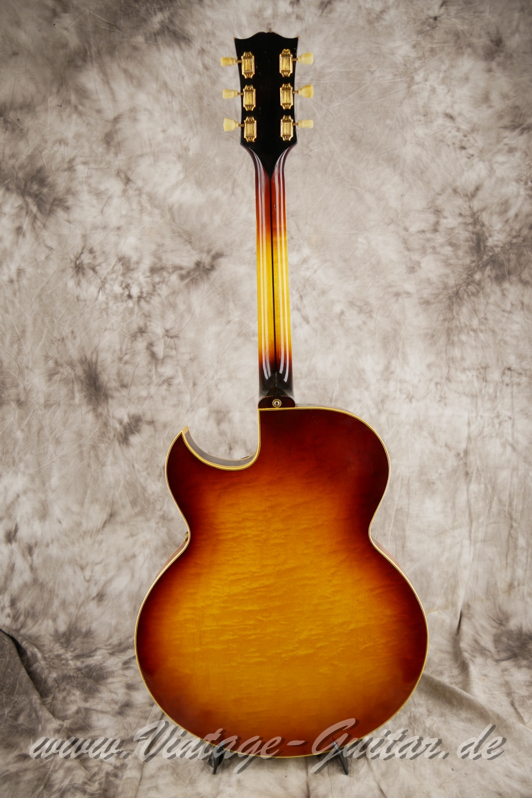 img/vintage/6074/Gibson_ES_350_T_PAF_sunburst_1960-002.jpg